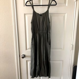 Universal Thread maxi dress
